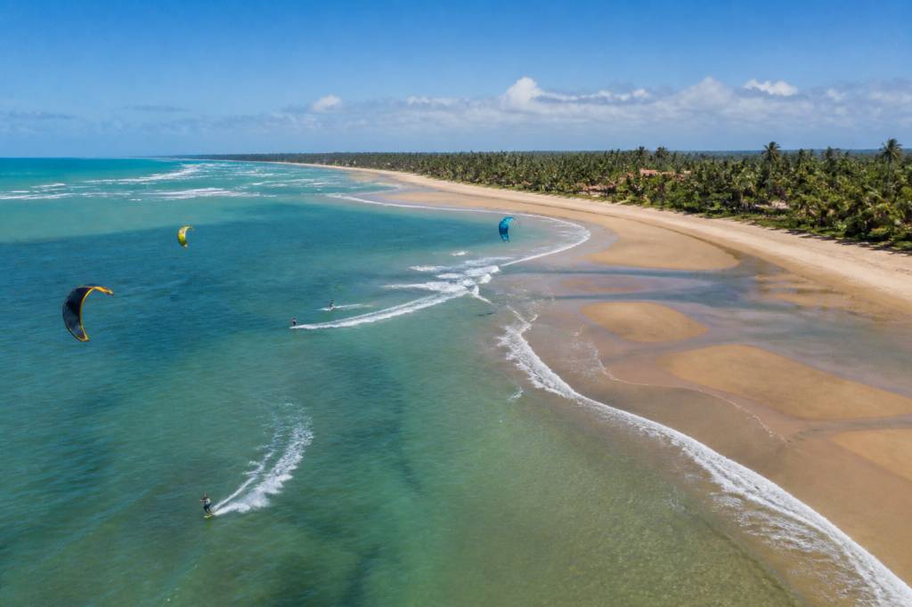 Barra grande kitesurf: guia completo do melhor spot no brasil