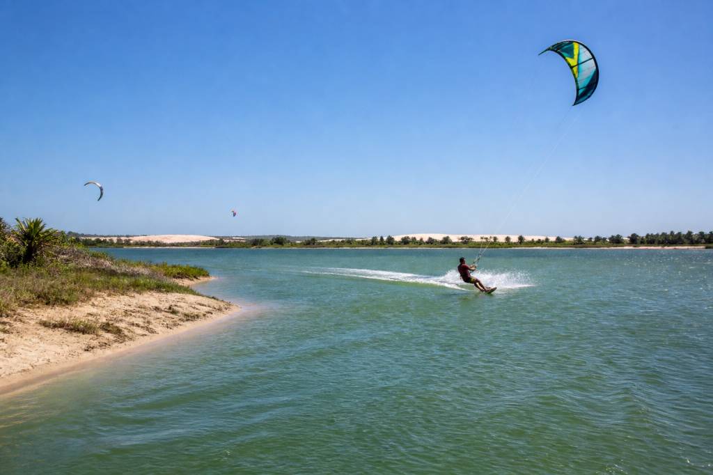 Lagoa do Armazém: guia completo para praticar kitesurf e encontrar uma pousada ideal